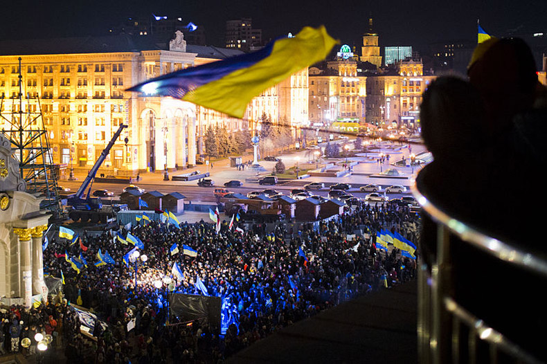 La derrota neonazi en Ucrania como consecuencia de la batalla entre capitalistas oligarcas