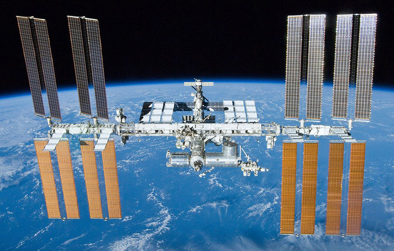 Se lanzó una nave comercial de carga privada de los Estados Unidos a la Estación Espacial