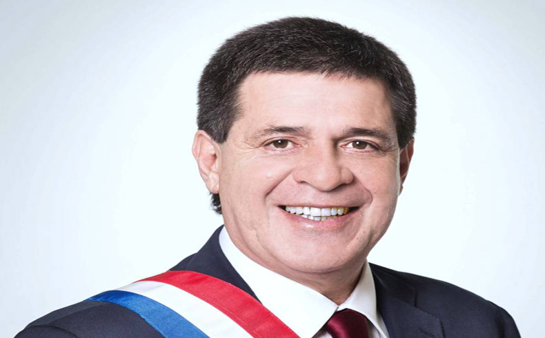 El Presidente Horacio Cartes Tiene el Grande Apoyo de la Ciudadania