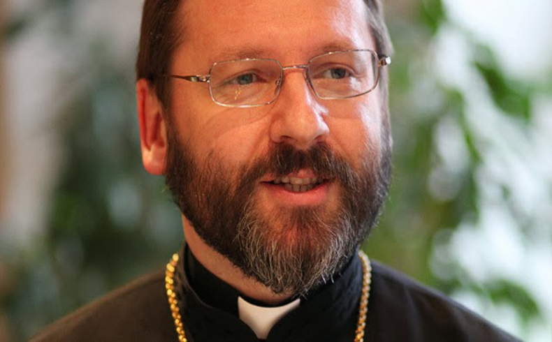 El  Patriarca católico prepara a Ucrania para la guerra, mientras los diplomáticos buscan quebrar el punto muerto con Rusia