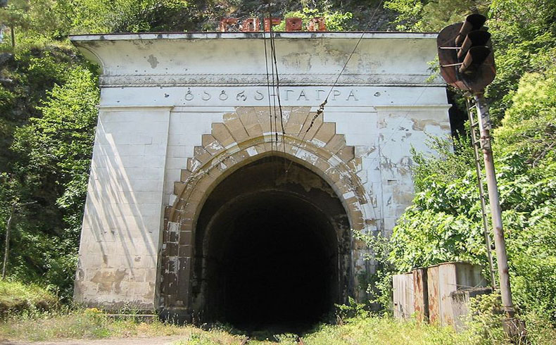 El acceso de Armenia a la Unión Aduanera lleva a reabrir el ferrocarril abjasiano