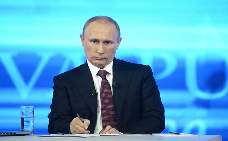 Putin espolea a todas las partes para resolver pacíficamente la crisis de Ucrania