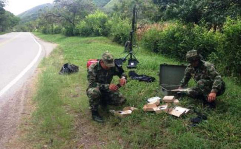 Ejército Nacional de Colombia frustra intento de las FARC de destruir un importante puente