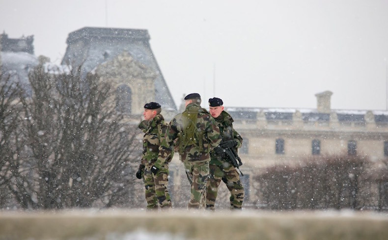 Francia incrementa las medidas de seguridad en las operaciones de contra-terrorismo