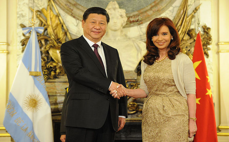 Cristina Fernández anuncia apoyo chino para construir centrales nucleares