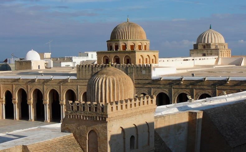 Ataque a museo en Túnez deja 19 muertos