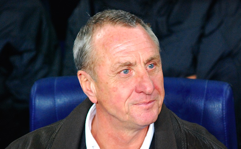 El mítico Johan Cruyff: “El fútbol me lo ha dado todo en la vida, en cambio fumar casi me lo quita”