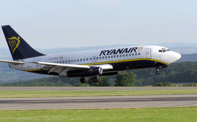 La aerolínia irlandesa Ryanair inicia acciones legales contra eDreams y Google por publicidad engañosa