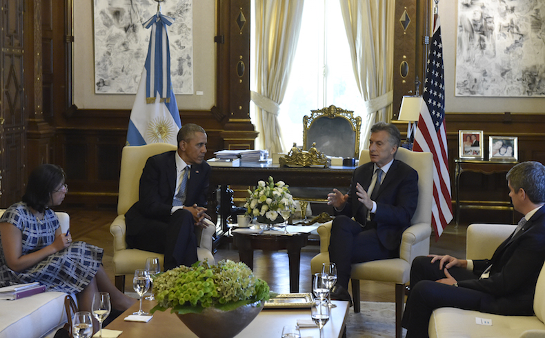 Macri y Obama sellan compromiso de diálogo, buena fé y confianza en cena oficial