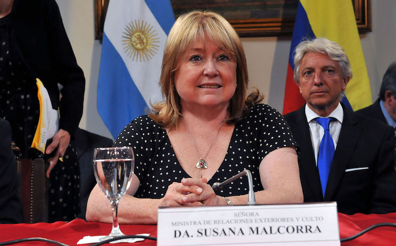 Falklands/Malvinas no son más la prioridad de Argentina en sus relaciones con Londres, dijo Malcorra