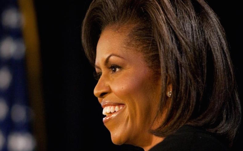 La primera dama estadounidense, Michelle Obama, lanza una campaña en defensa de la mujer
