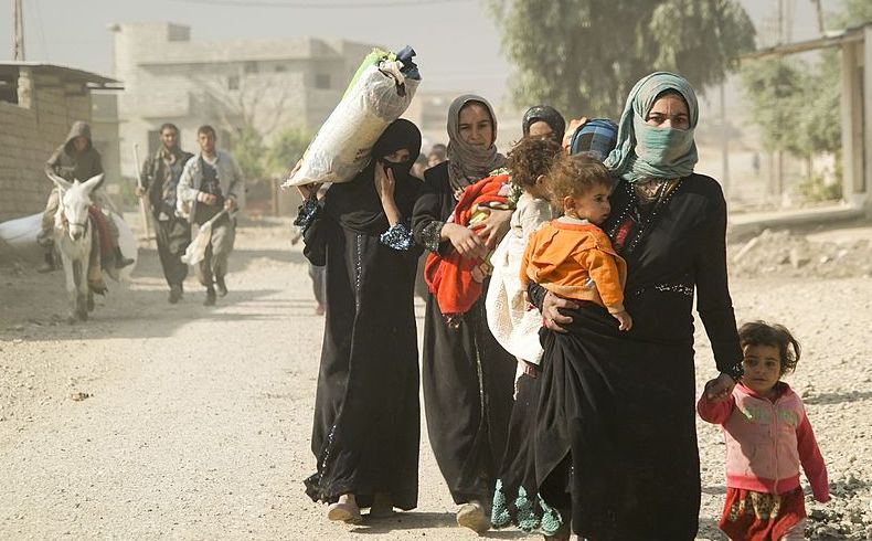 Familia desplazada de Mosul denuncia tortura