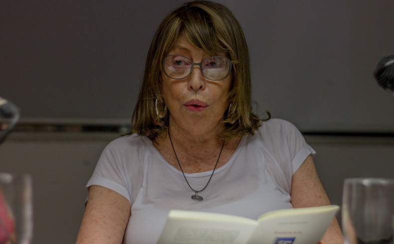 Estela Barrenechea: sus respuestas y poemas