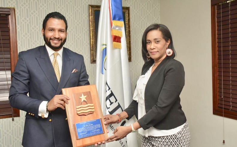 Reconocen a Geovanny Vicente Romero en la Federación Dominicana de Municipios (FEDOMU)